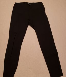 The Limited black leggings
